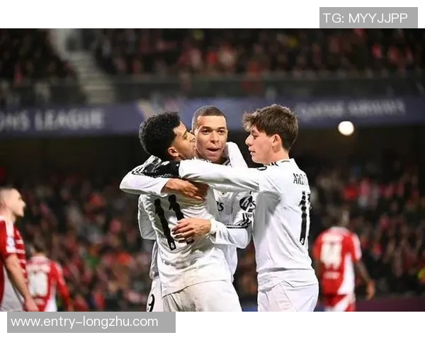 姆巴佩点球温情时刻拥抱迪亚斯深情表白为了你而战